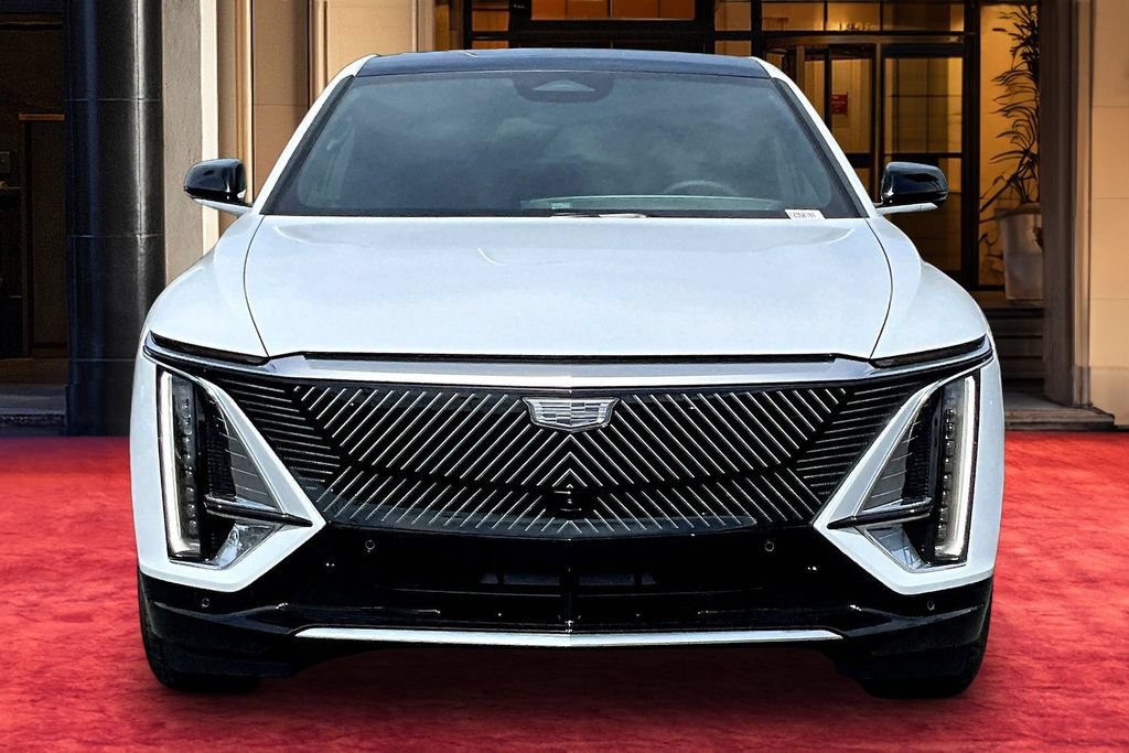 New 2026 Cadillac Lyriq Luxury w/ LPO, Floor Liner Package RWD image 3