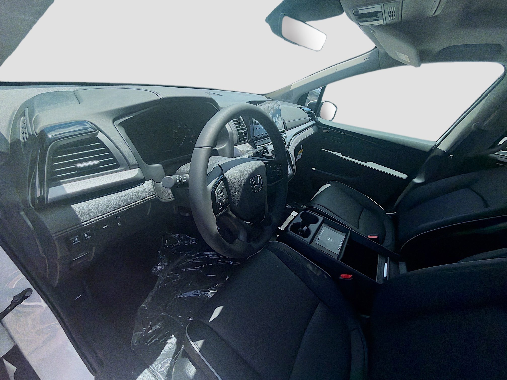 New 2026 Honda Odyssey Touring image 9