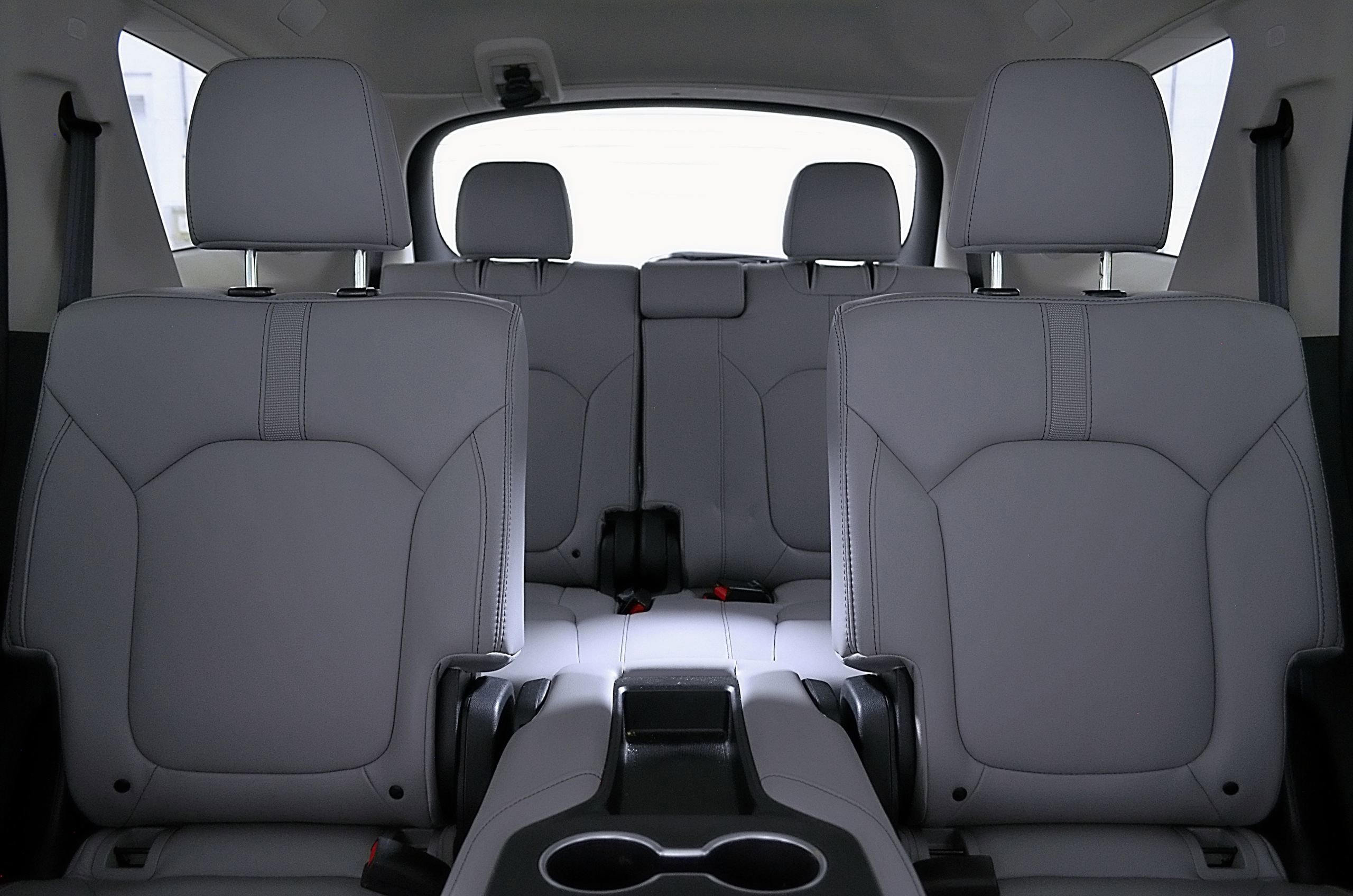 Used 2025 Honda Pilot Touring image 17