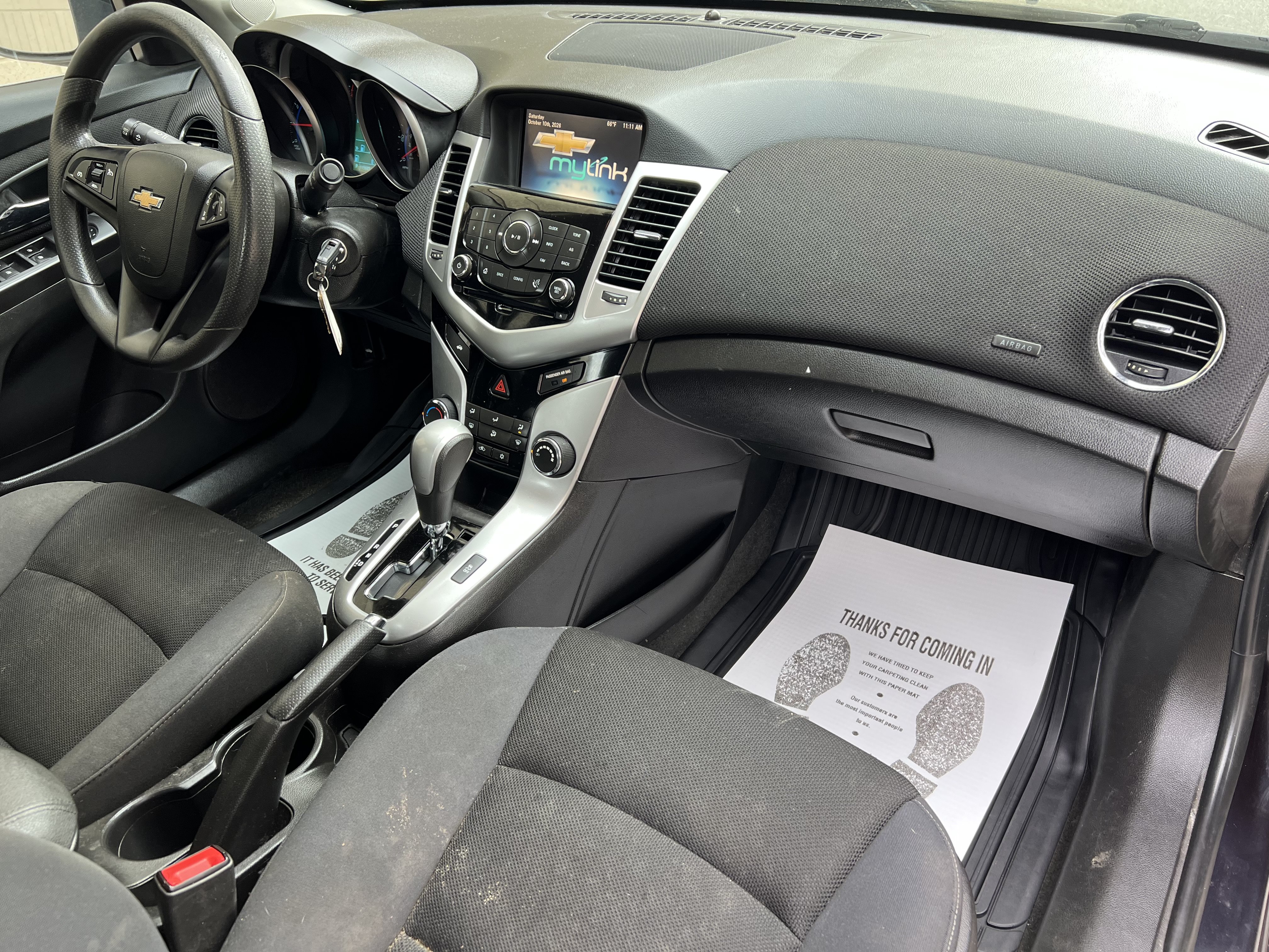 Used 2016 Chevrolet Cruze LT w/ Technology Package FWD image 17