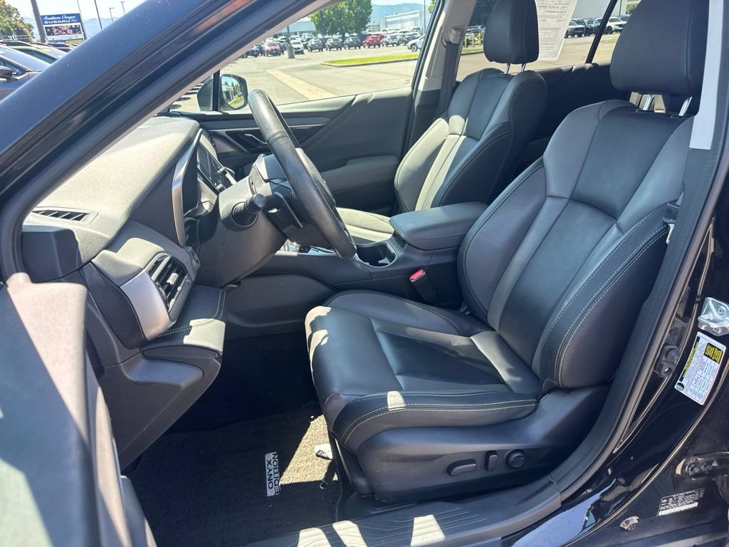 Certified 2024 Subaru Outback Onyx Edition XT AWD/4WD image 10
