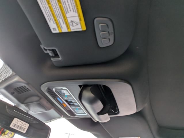 New 2025 Ford F150 Lariat w/ Equipment Group 502A High image 24