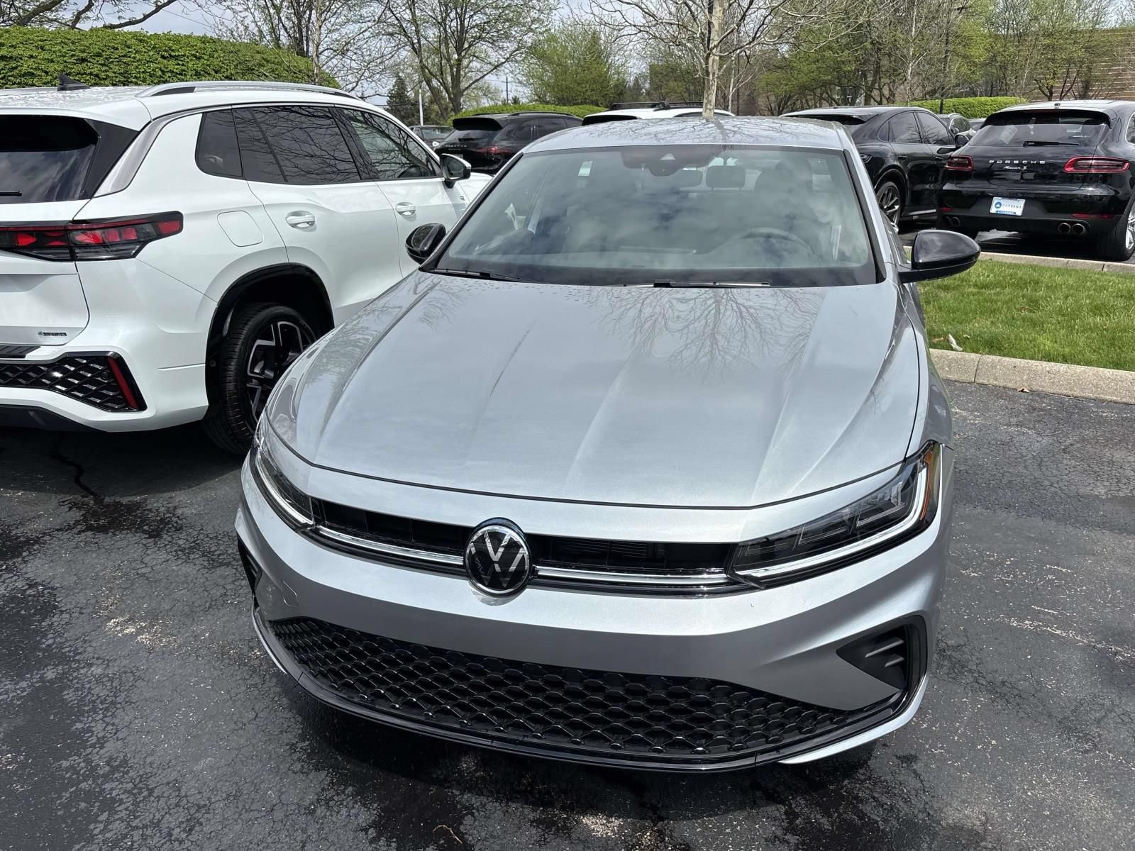 New 2026 Volkswagen Jetta Sport FWD image 2