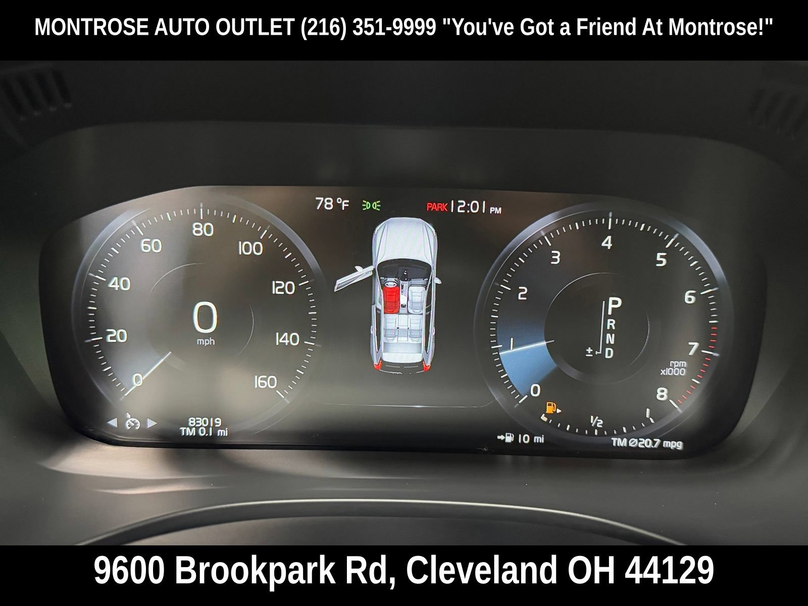 Used 2021 Volvo XC60 T5 Momentum w/ Protection Package AWD/4WD image 23