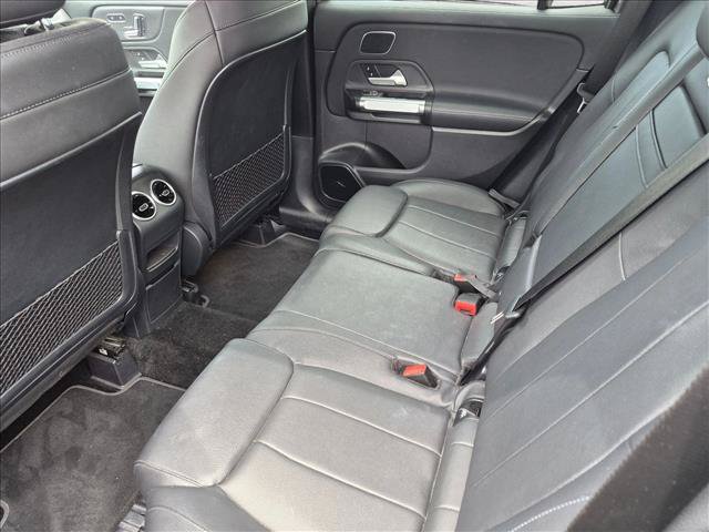 Used 2021 Mercedes-Benz GLB 250 image 18