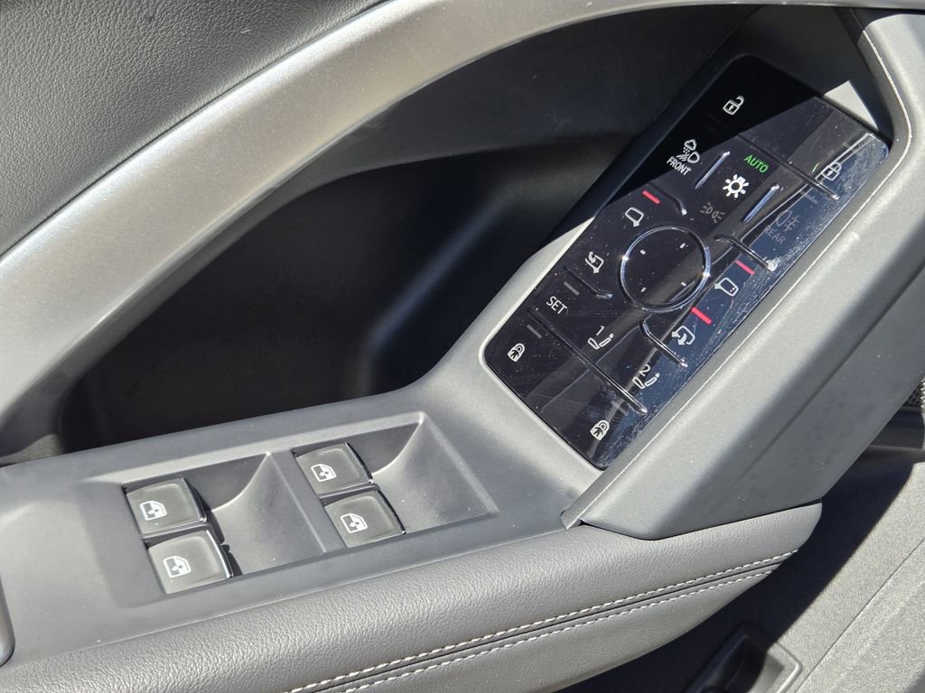 Certified 2025 Audi Q5 Premium Plus image 30