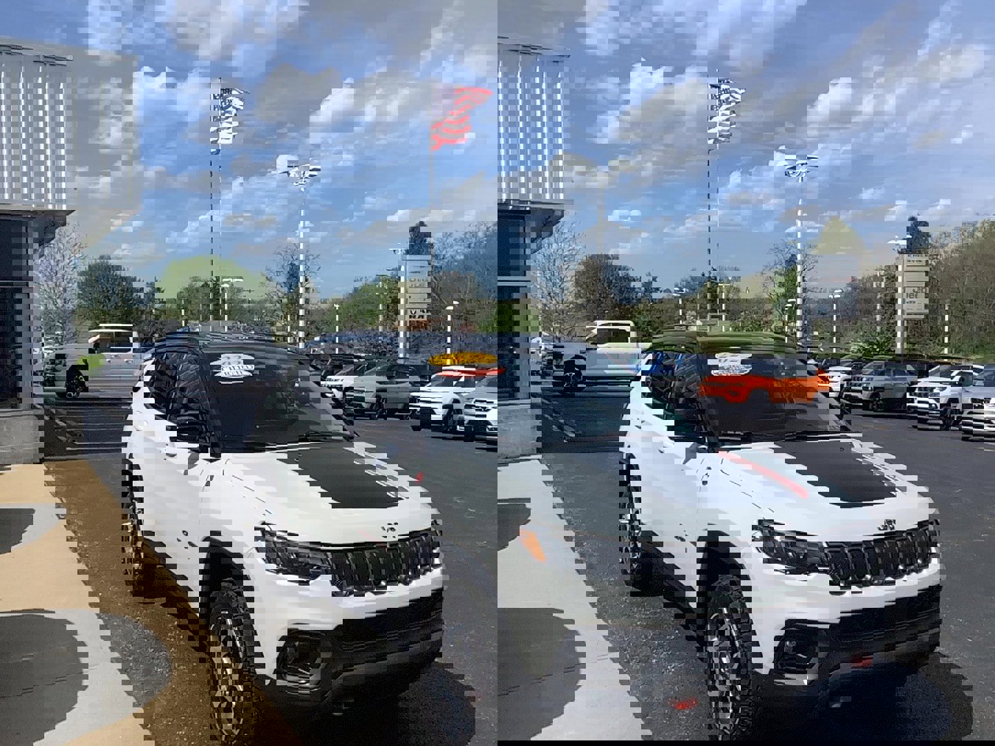 Certified 2022 Jeep Compass Trailhawk w/ Trailhawk Convenience Group image 3