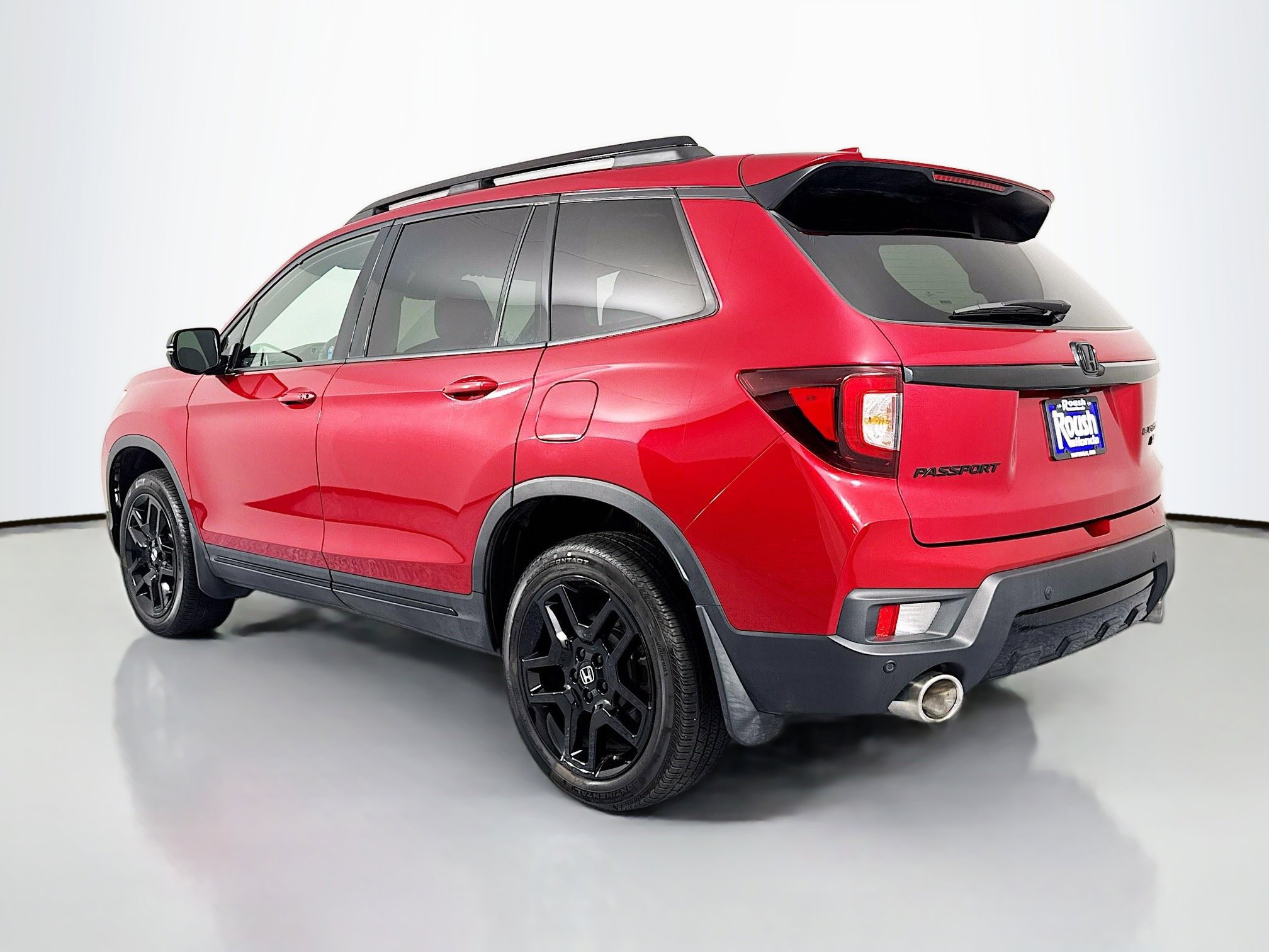 Certified 2024 Honda Passport Black Edition image 7