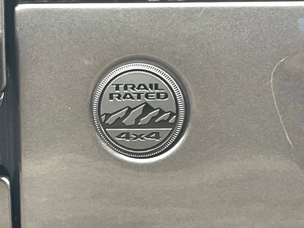 New 2025 Jeep Gladiator Sport AWD/4WD image 11