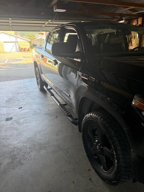 Used 2020 Toyota Tundra SR5 w/ TRD Sport Package AWD/4WD image 5