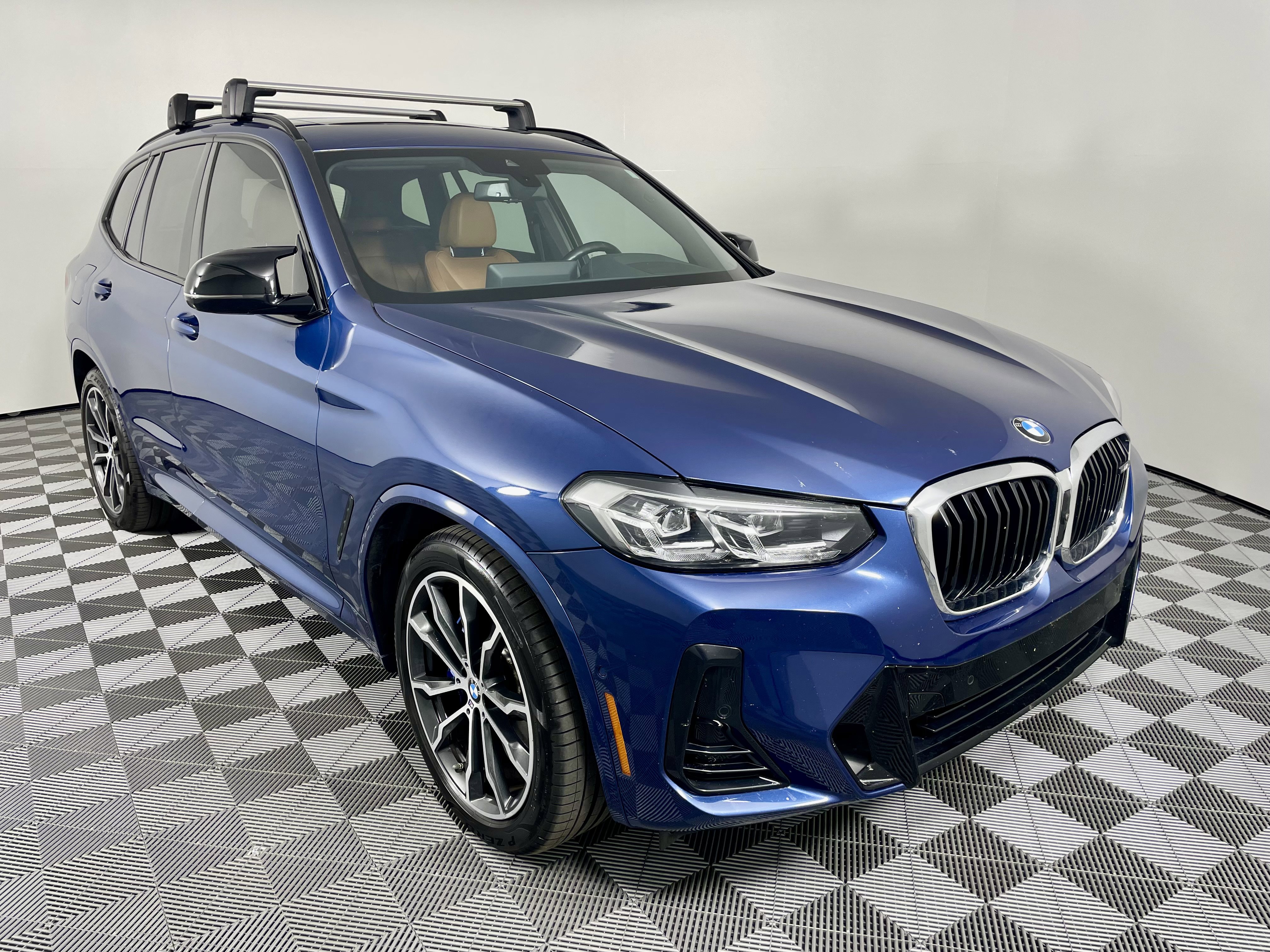 Used 2023 BMW X3 M40i w/ Premium Package image 8