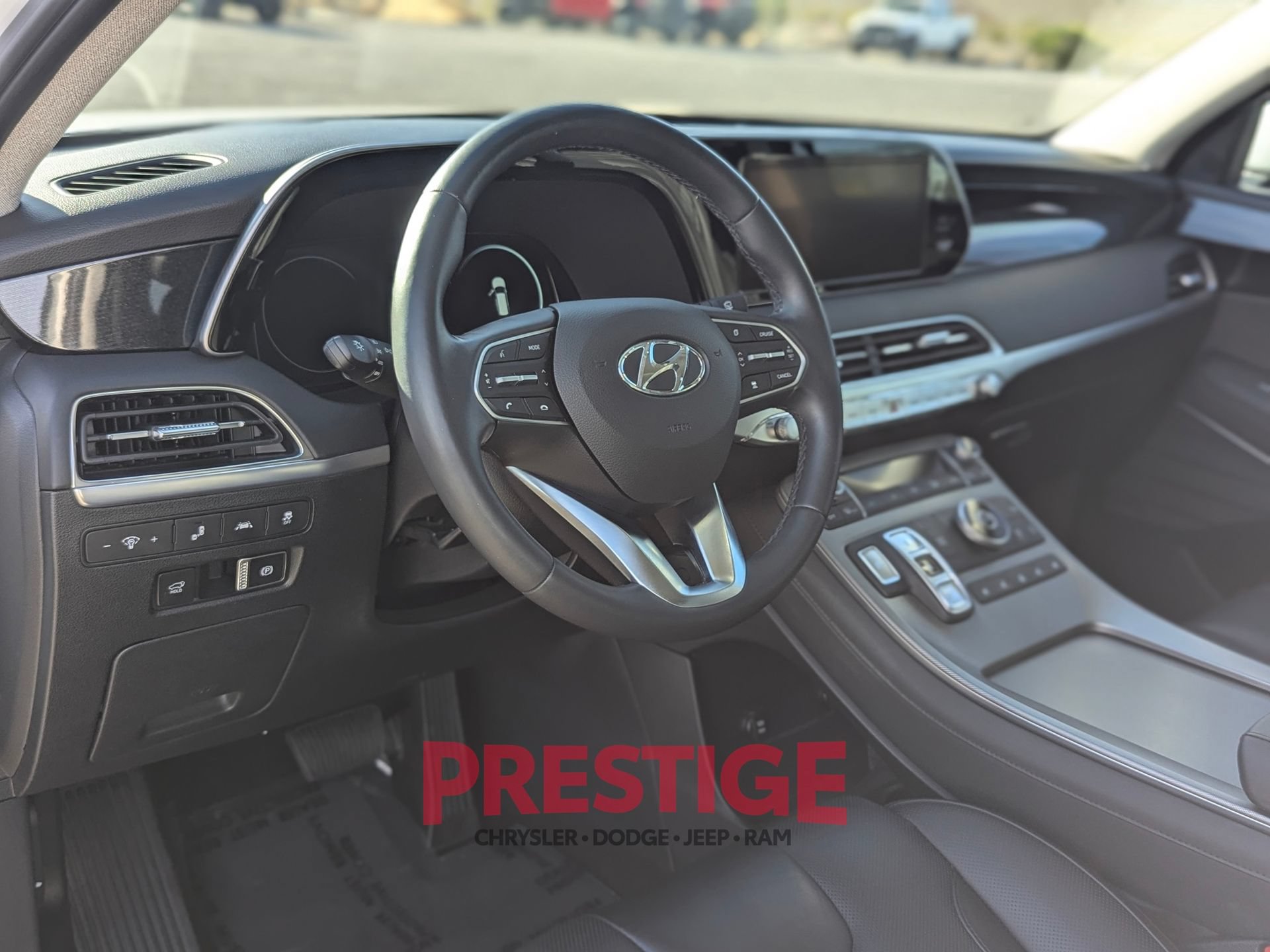 Used 2022 Hyundai Palisade Limited w/ Cargo Package FWD image 15