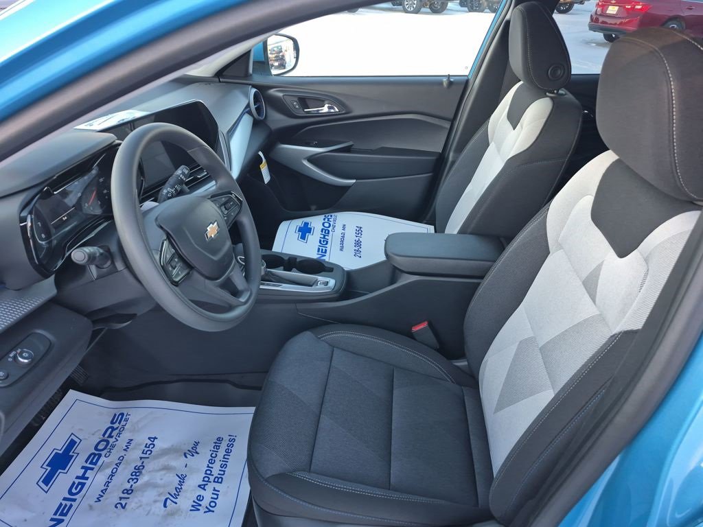 New 2026 Chevrolet Trax LS w/ LS Convenience Package image 9