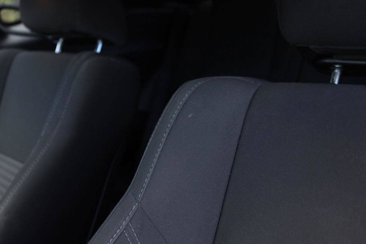 Used 2017 Dodge Challenger R/T RWD image 27