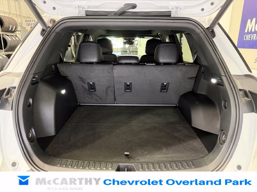 Used 2025 Chevrolet Equinox RS w/ Safety and Technology Package AWD/4WD image 28