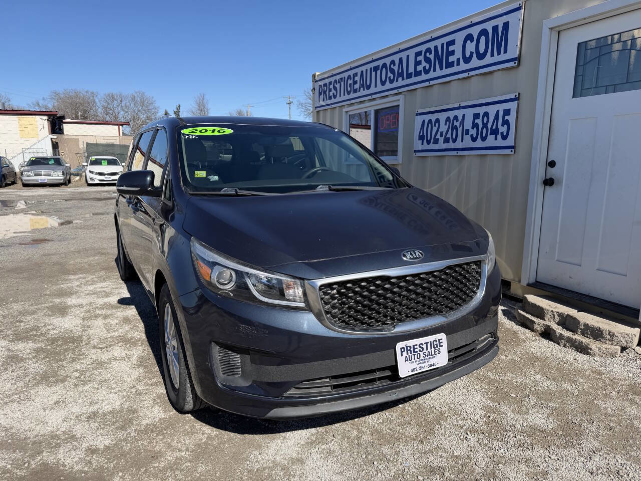 Used 2016 Kia Sedona LX w/ LX Convenience Package FWD image 1