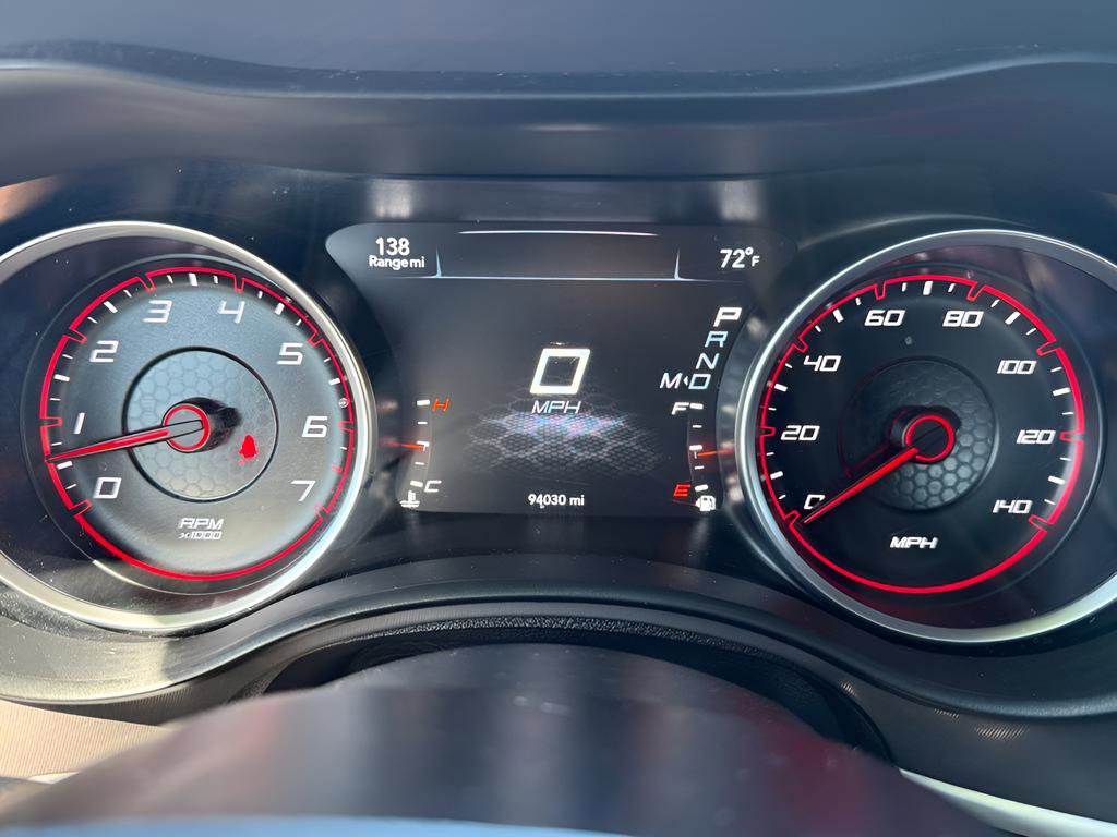 Used 2022 Dodge Charger SXT image 11