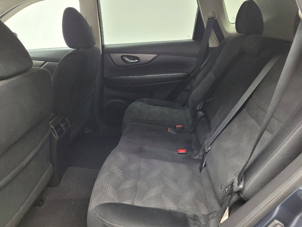 Used 2014 Nissan Rogue SV AWD/4WD image 18