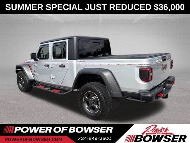 Used 2023 Jeep Gladiator Rubicon w/ Cold Weather Group AWD/4WD image 3