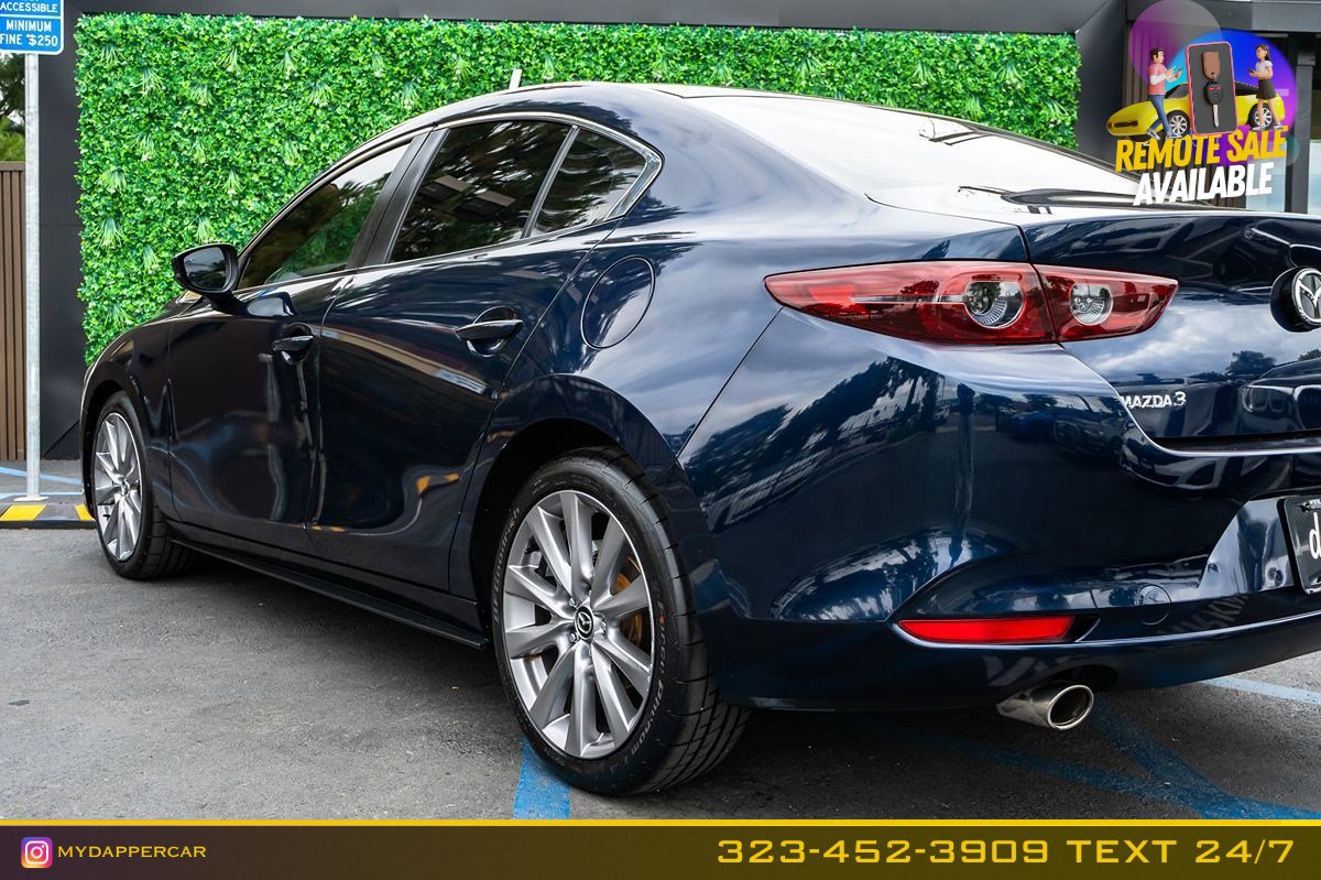 Used 2020 MAZDA MAZDA3 Sedan w/ Select Package FWD image 9