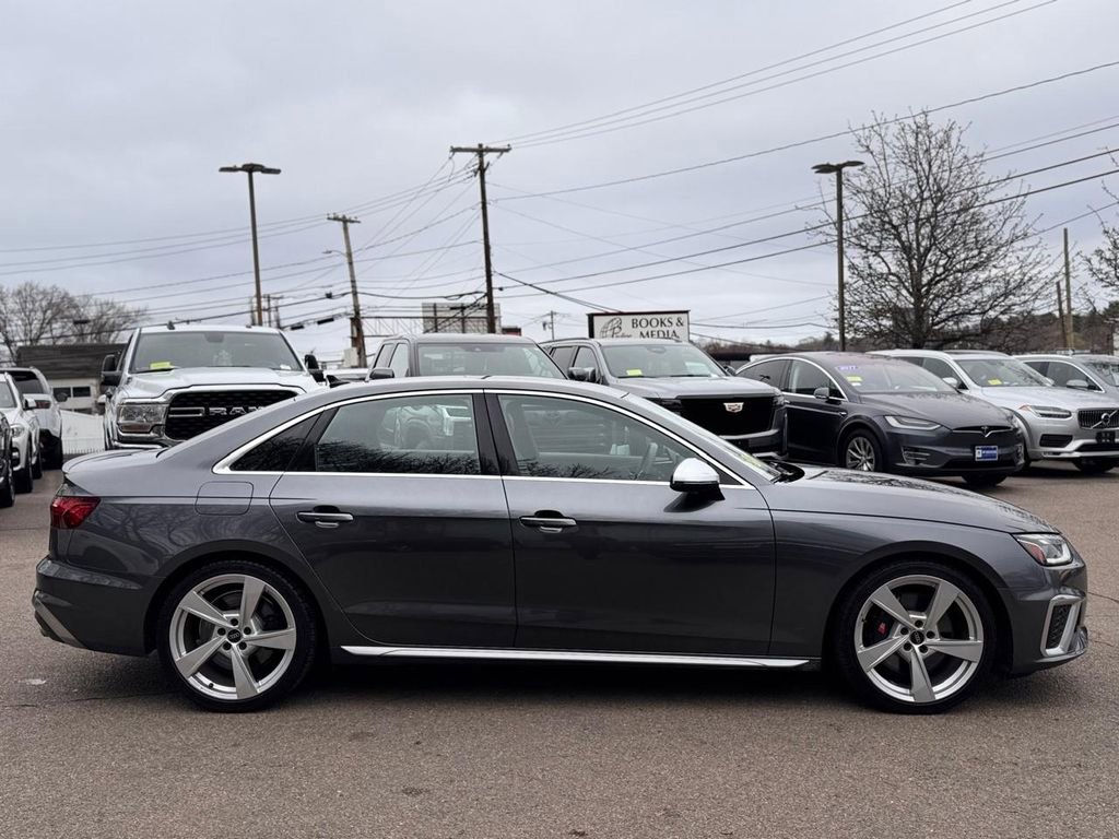 Used 2023 Audi S4 Premium Plus w/ Premium Plus Package AWD/4WD image 7