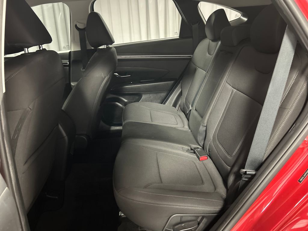 Used 2023 Hyundai Tucson SE image 20