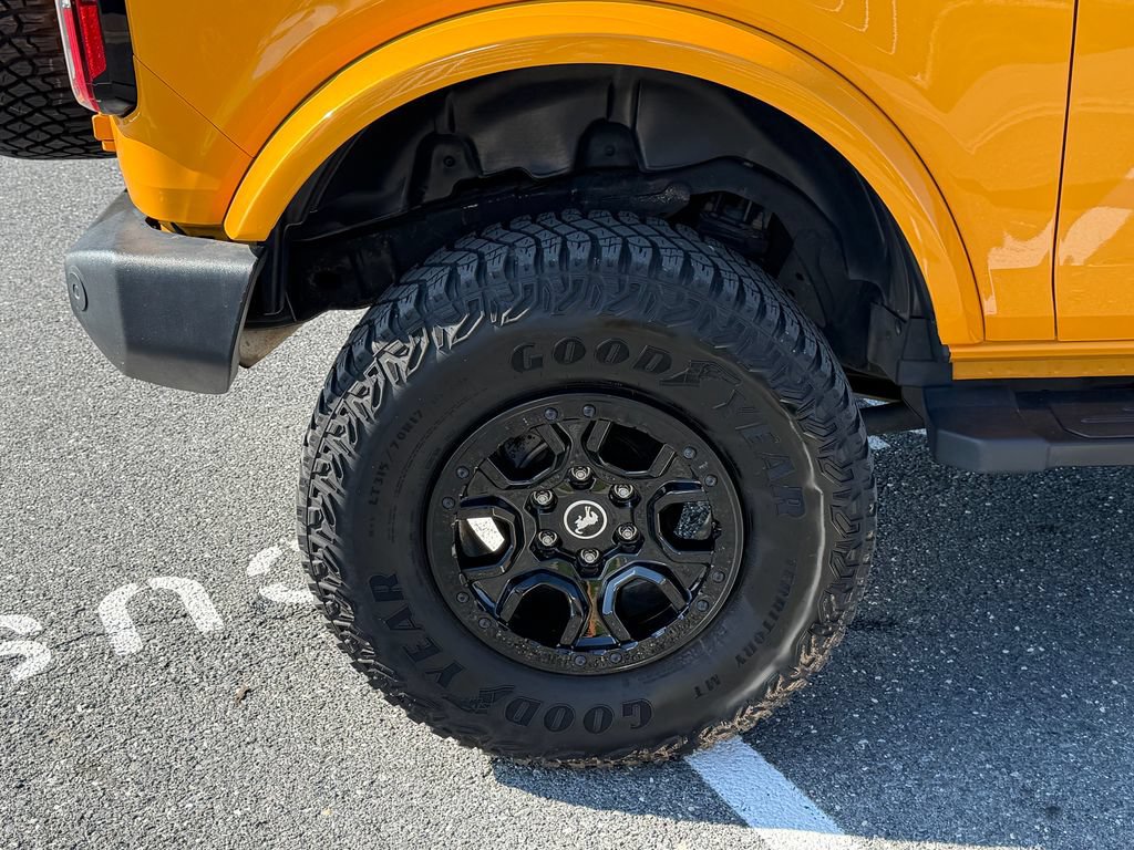 Used 2021 Ford Bronco Outer Banks AWD/4WD image 11