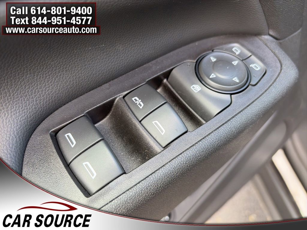 Used 2019 Chevrolet Equinox Premier FWD image 19