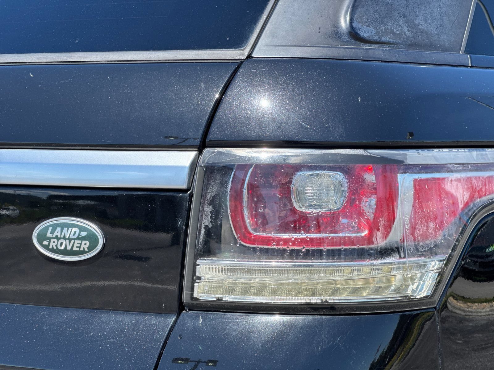 Used 2016 Land Rover Range Rover Sport Supercharged AWD/4WD image 26