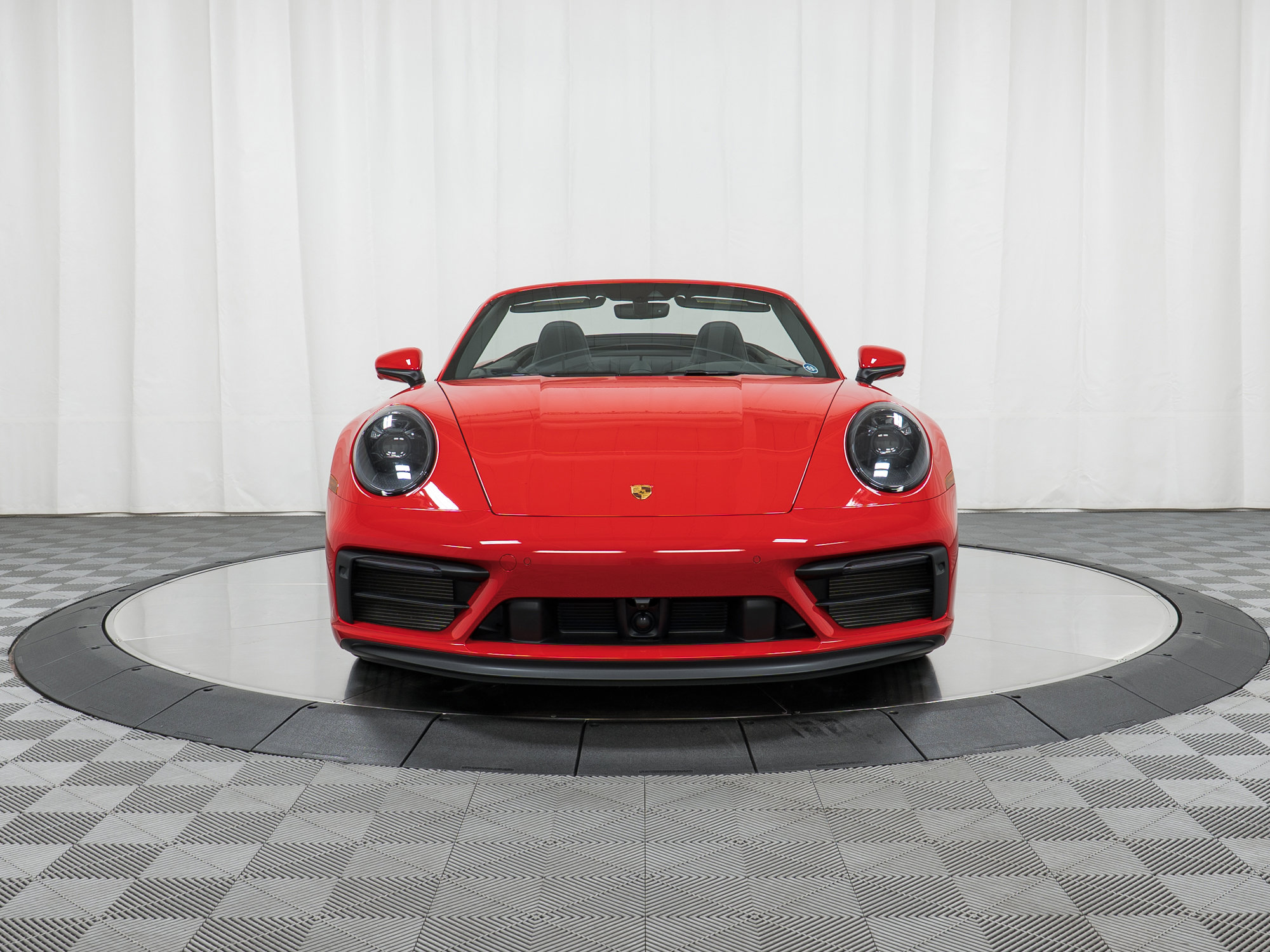 Certified 2024 Porsche 911 Carrera GTS image 10