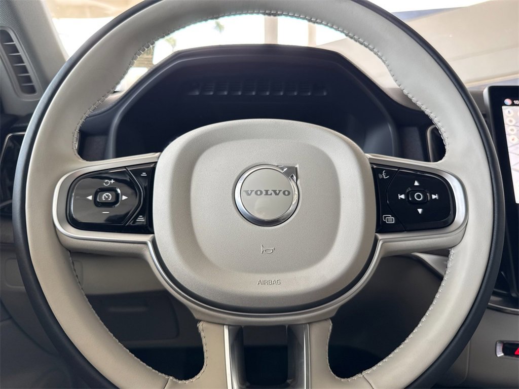 New 2026 Volvo XC90 T8 Ultra image 24