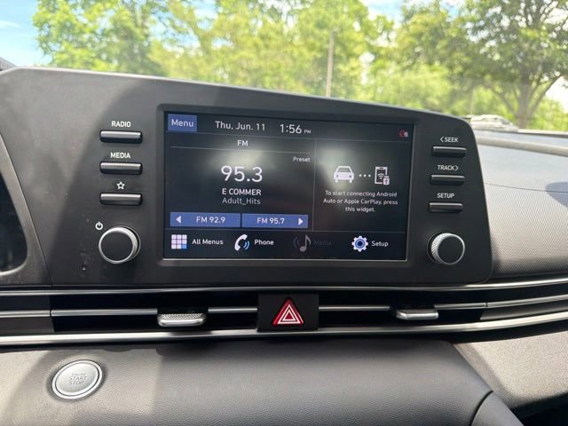 Used 2023 Hyundai Elantra SEL FWD image 17