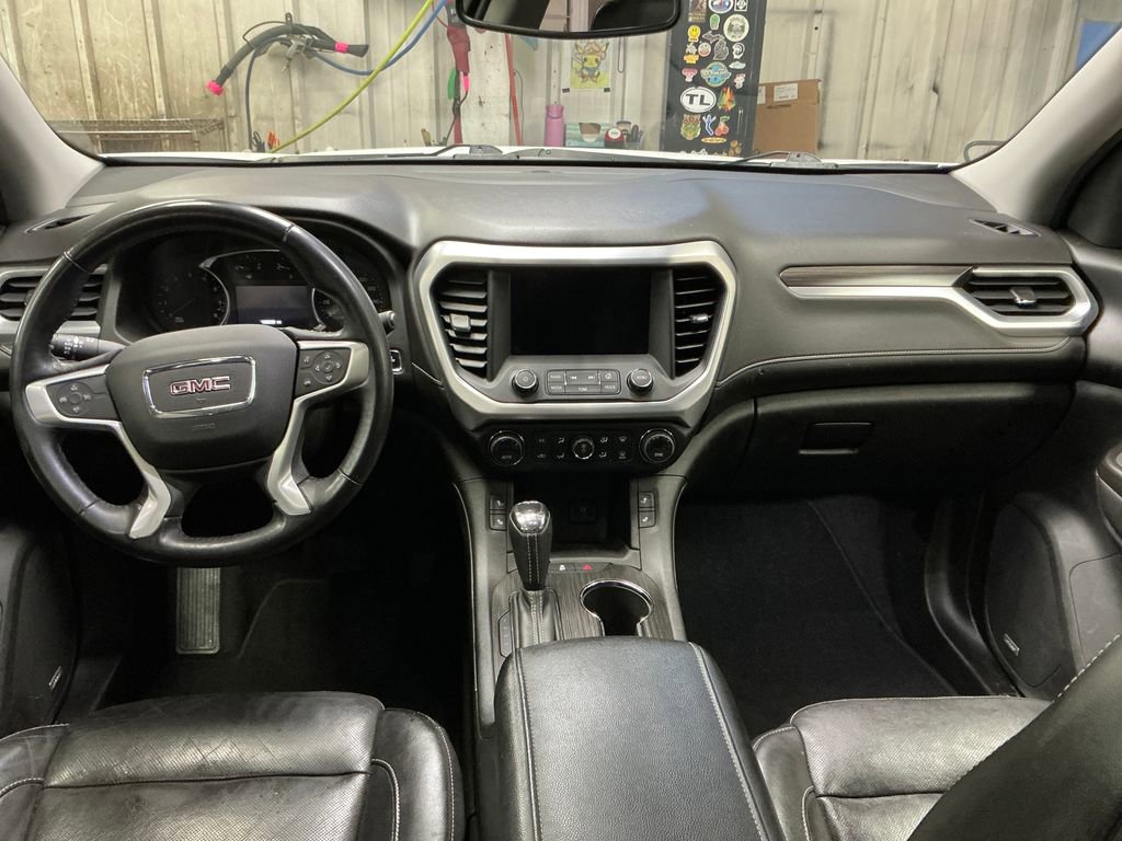 Used 2018 GMC Acadia SLT AWD/4WD image 18