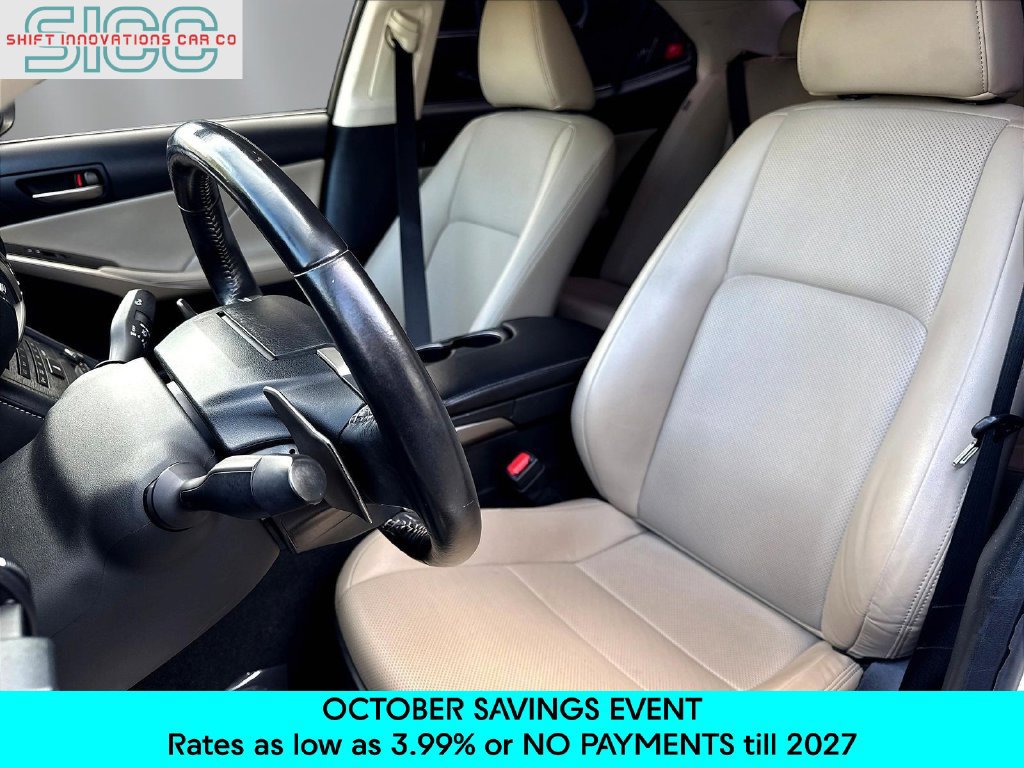 Used 2019 Lexus IS 300 RWD image 23