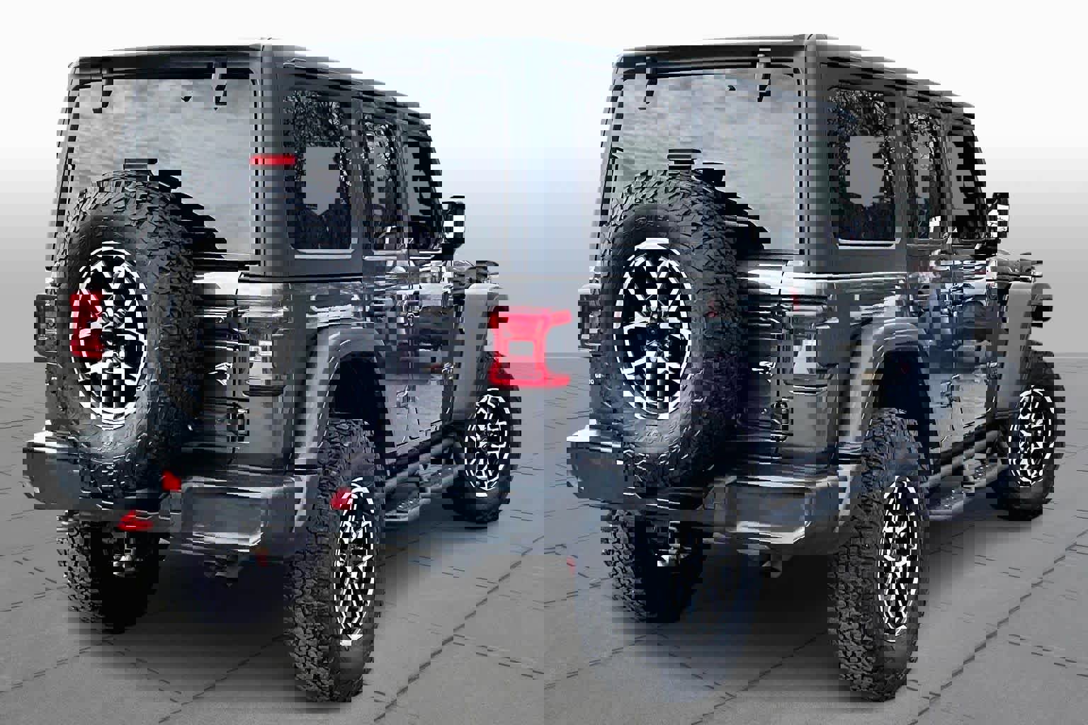 Used 2024 Jeep Wrangler Unlimited Rubicon w/ Technology Group image 13