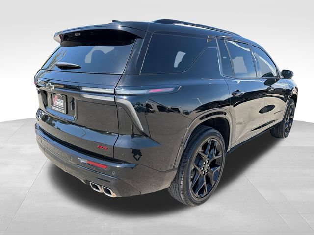 Used 2025 Chevrolet Traverse RS w/ LPO, Floor Liner Package FWD image 7