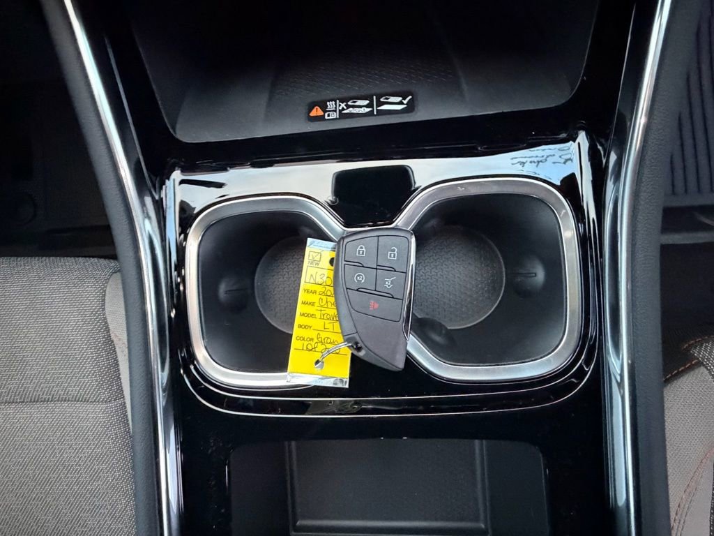 New 2026 Chevrolet Traverse LT w/ Midnight/Sport Edition image 17