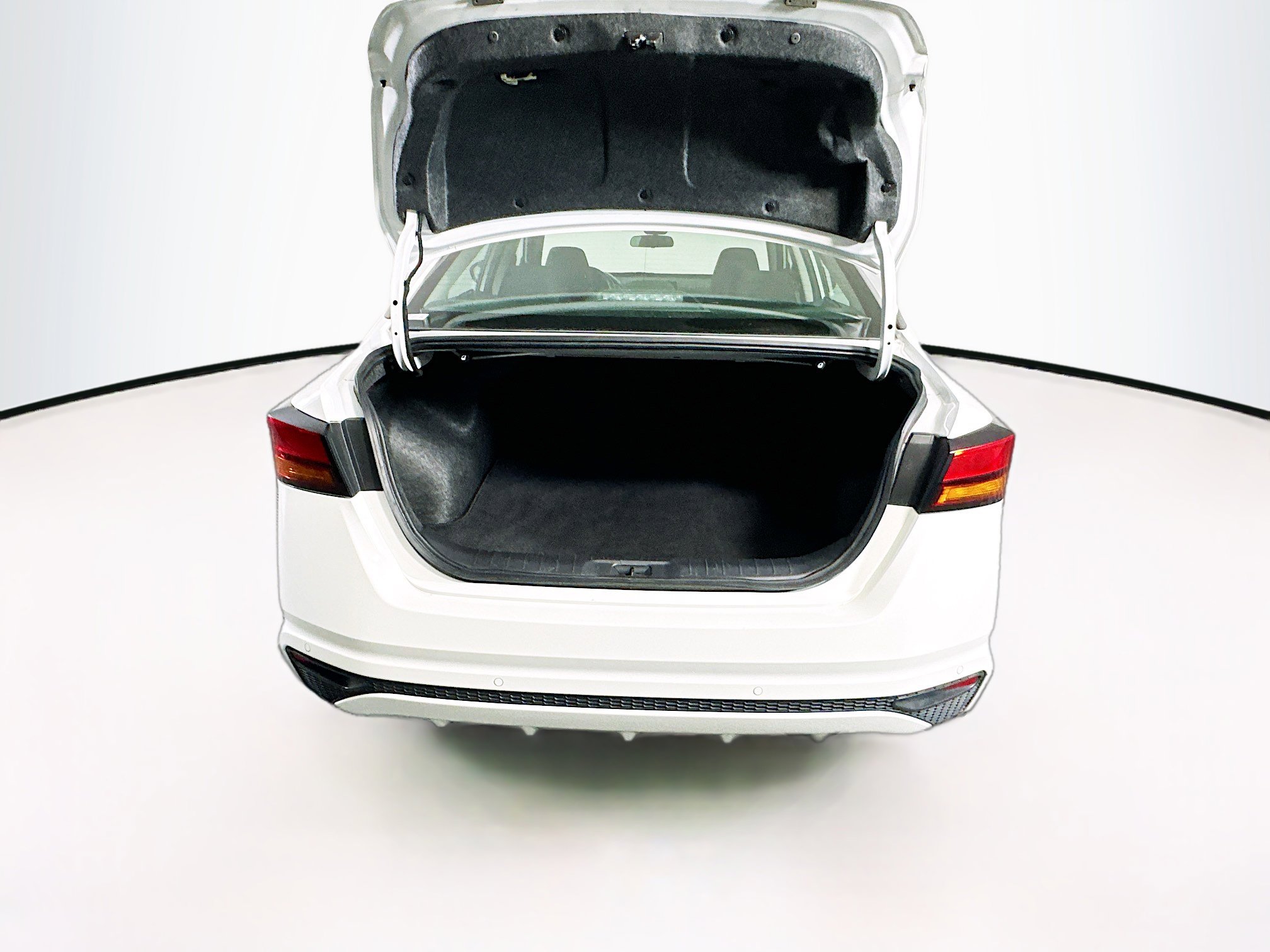 Used 2024 Nissan Altima 2.5 S image 27