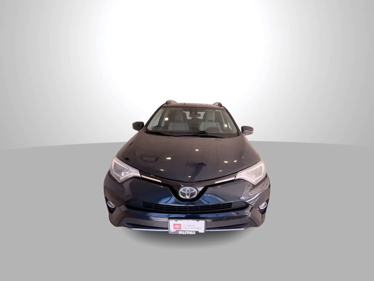 Certified 2018 Toyota RAV4 XLE AWD/4WD image 3