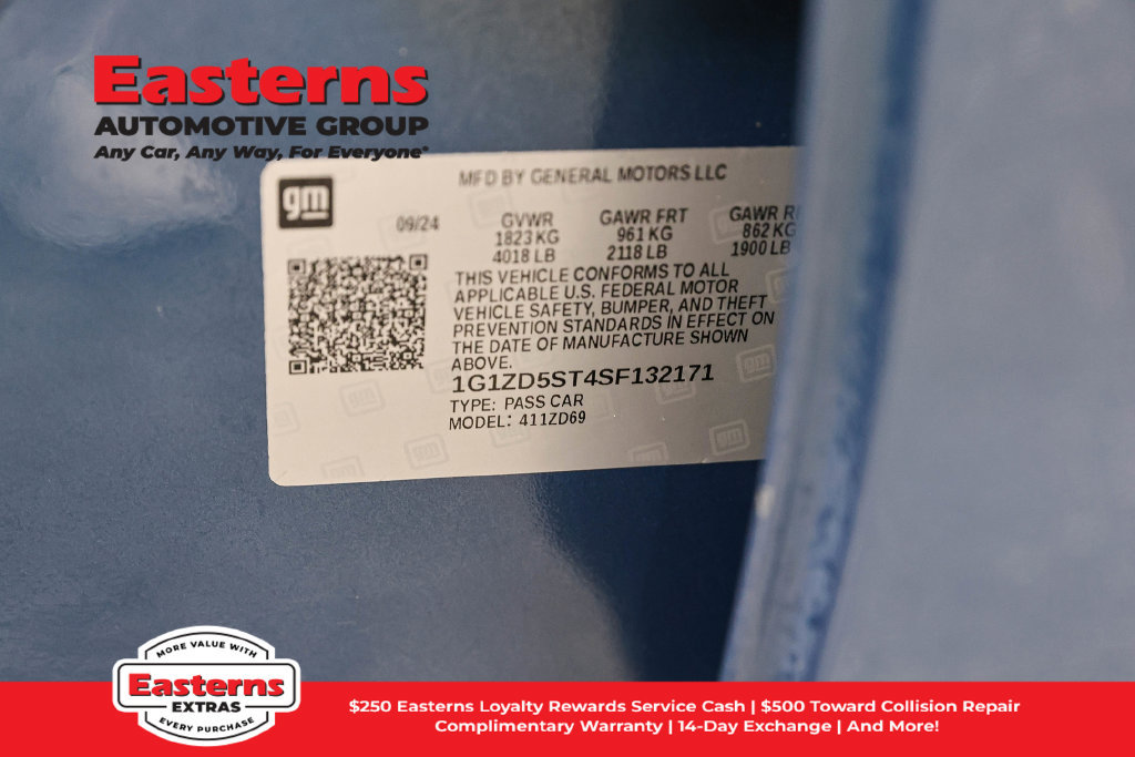 Used 2025 Chevrolet Malibu LT FWD image 36
