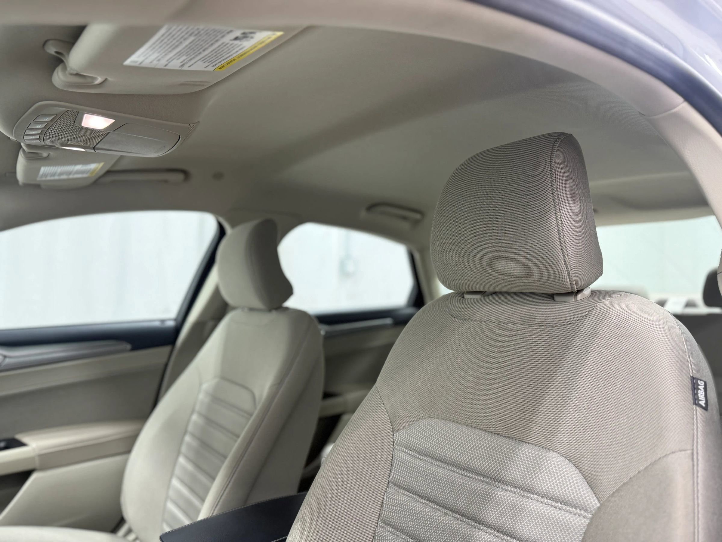 Used 2019 Ford Fusion SE image 14