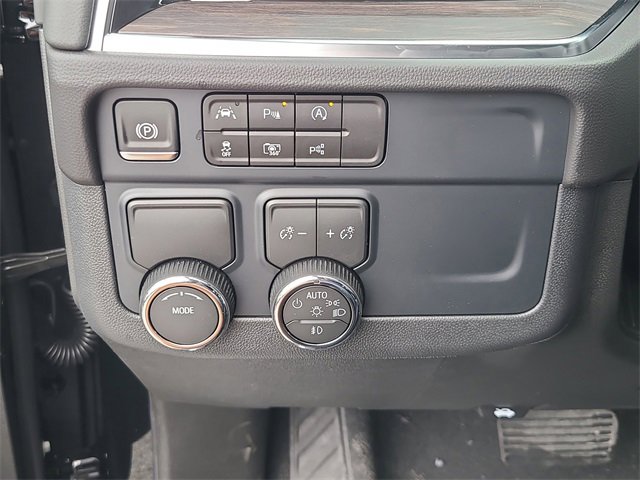 New 2025 Chevrolet Tahoe LT w/ Comfort Package image 17