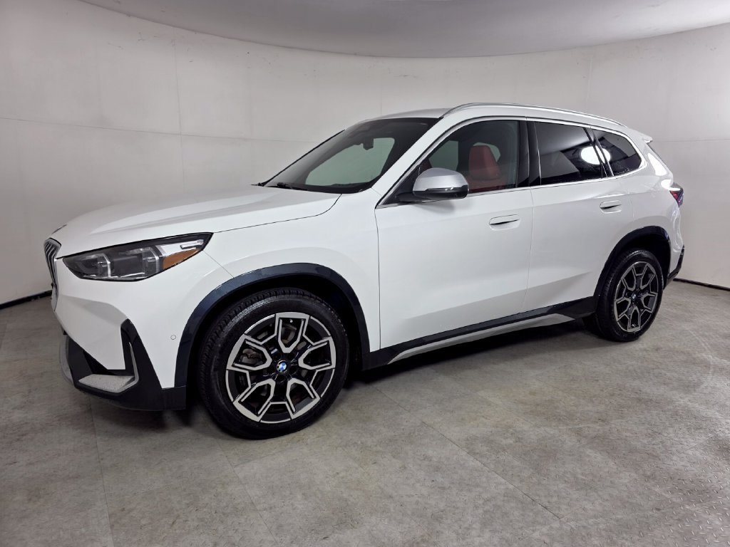 Used 2024 BMW X1 xDrive28i w/ Technology Package AWD/4WD image 8