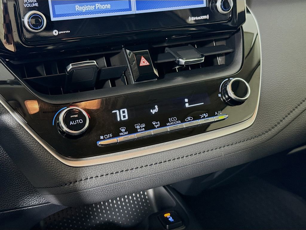 Certified 2022 Toyota Corolla LE w/ Premium Interior Package image 18