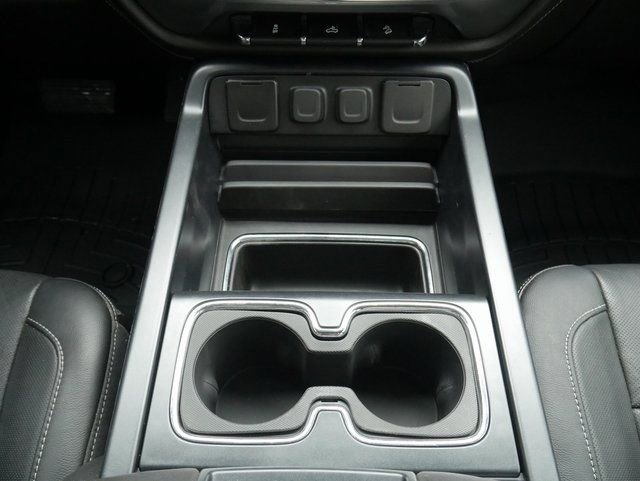 Used 2018 Chevrolet Silverado 1500 LTZ Z71 w/ Realtree Edition image 23