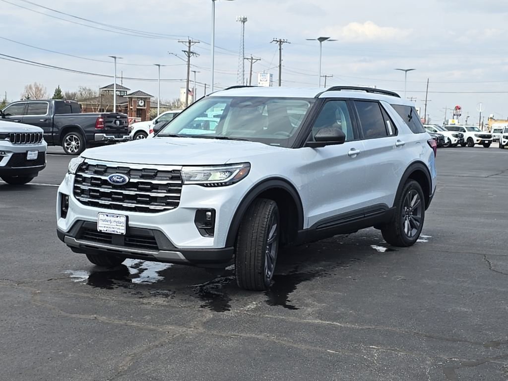 New 2026 Ford Explorer Active image 57