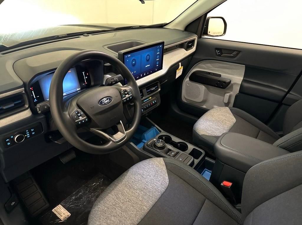 New 2025 Ford Maverick XLT image 18