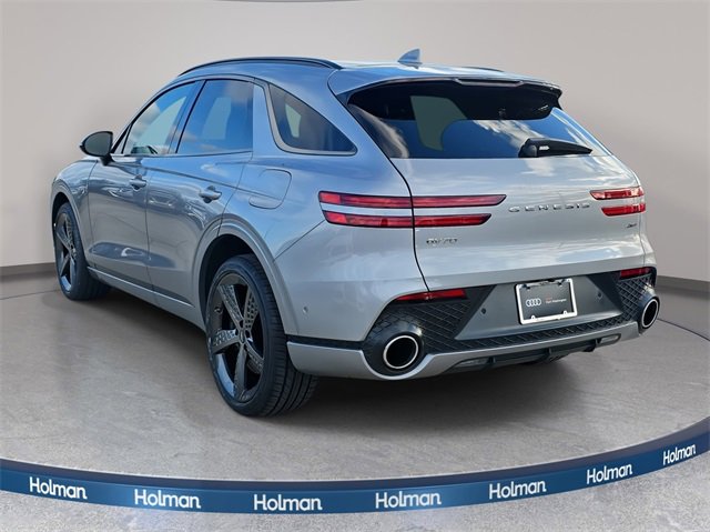 Used 2023 Genesis GV70 2.5T w/ Sport Prestige Package image 8