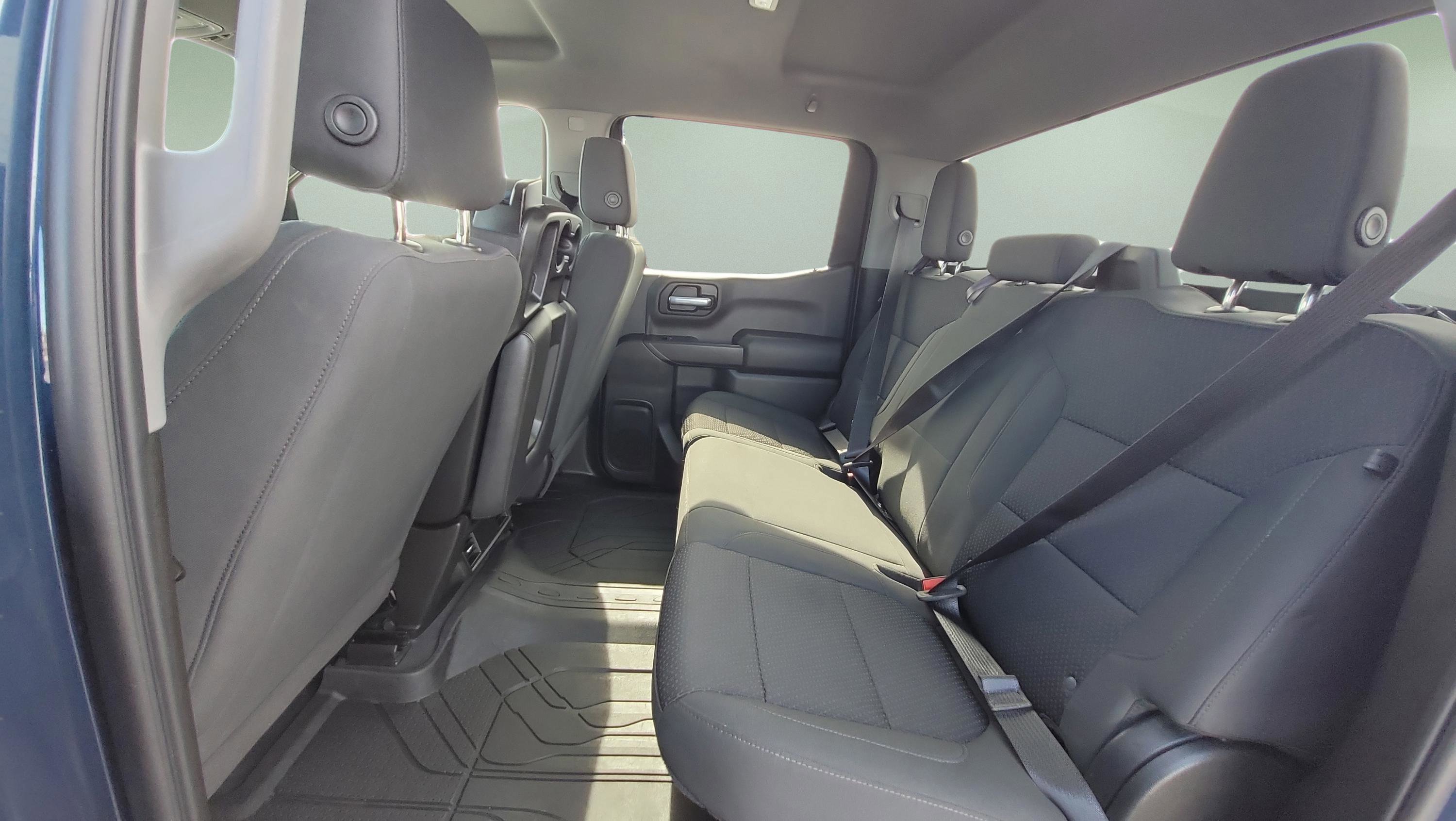 Used 2021 Chevrolet Silverado 1500 Custom image 15