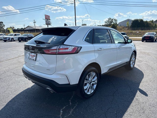 Used 2022 Ford Edge Titanium image 6